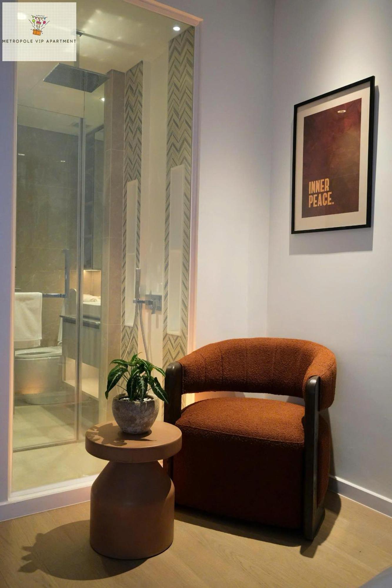 Căn hộ Metropole Vip Luxury *